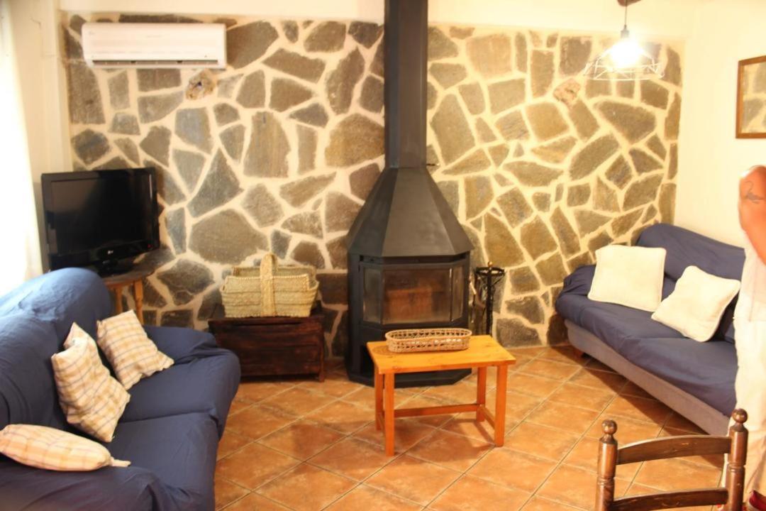 Corralets Villa Confrides Luaran gambar